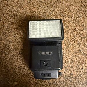 Canon Speedlite 199A Shoe Mount Flash – Vintage – Untested – Made in Japan
